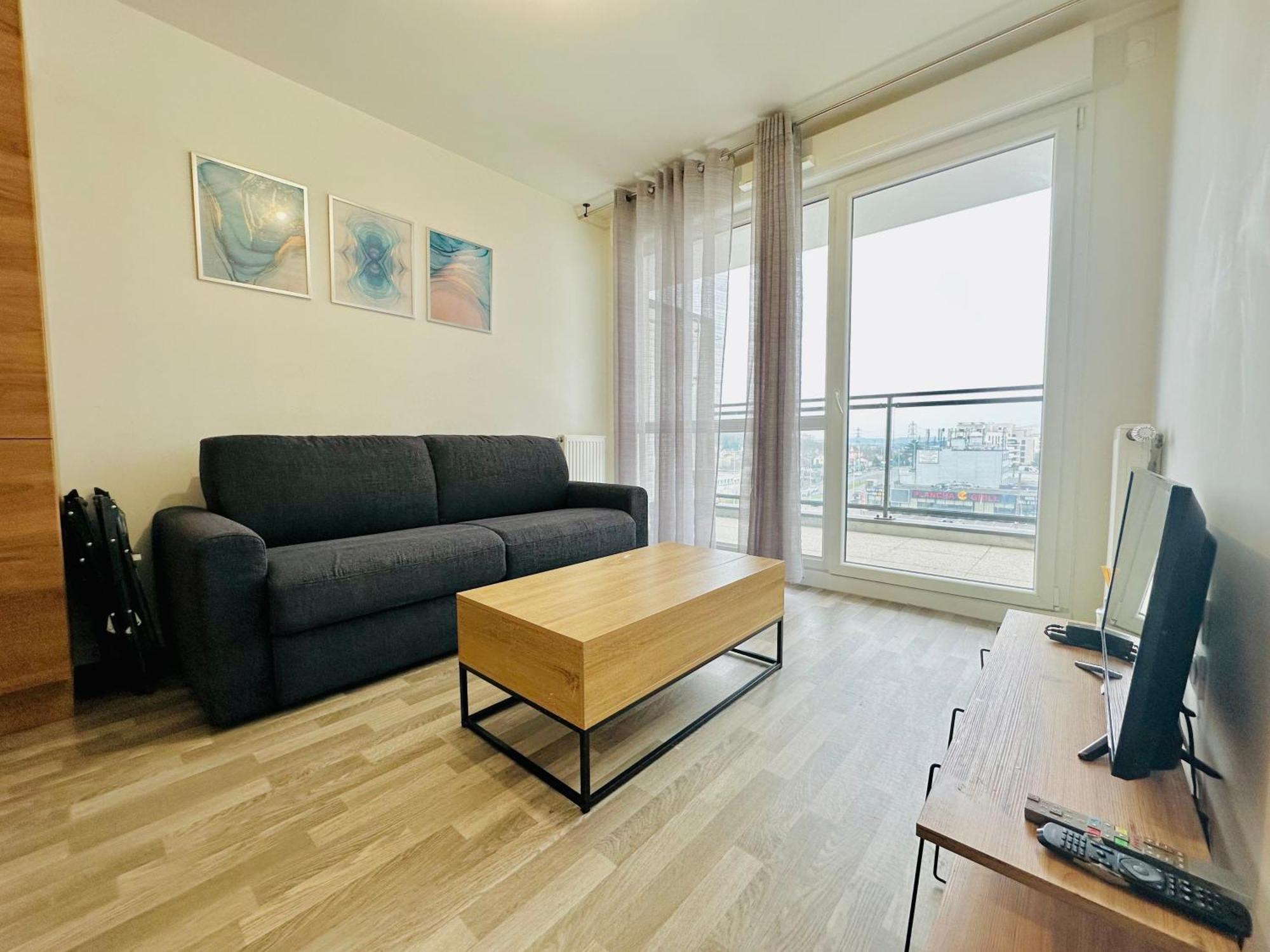 Agreable 2 Pieces Avec Balcon Et Parking Transports By Immo Kit Bnb Sarcelles Exterior photo